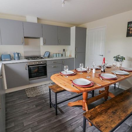 23 Moat House Close Coventry Ngoại thất bức ảnh