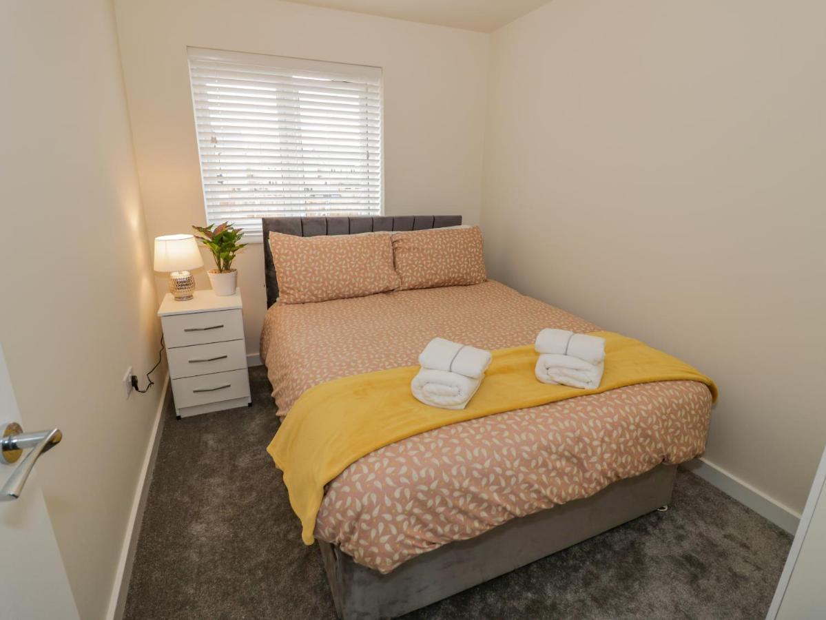 23 Moat House Close Coventry Ngoại thất bức ảnh