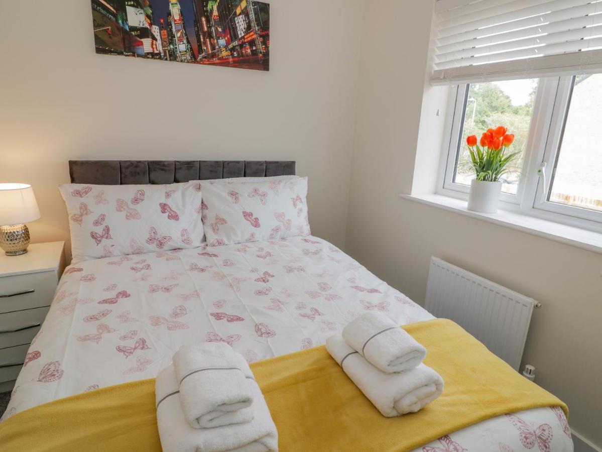 23 Moat House Close Coventry Ngoại thất bức ảnh